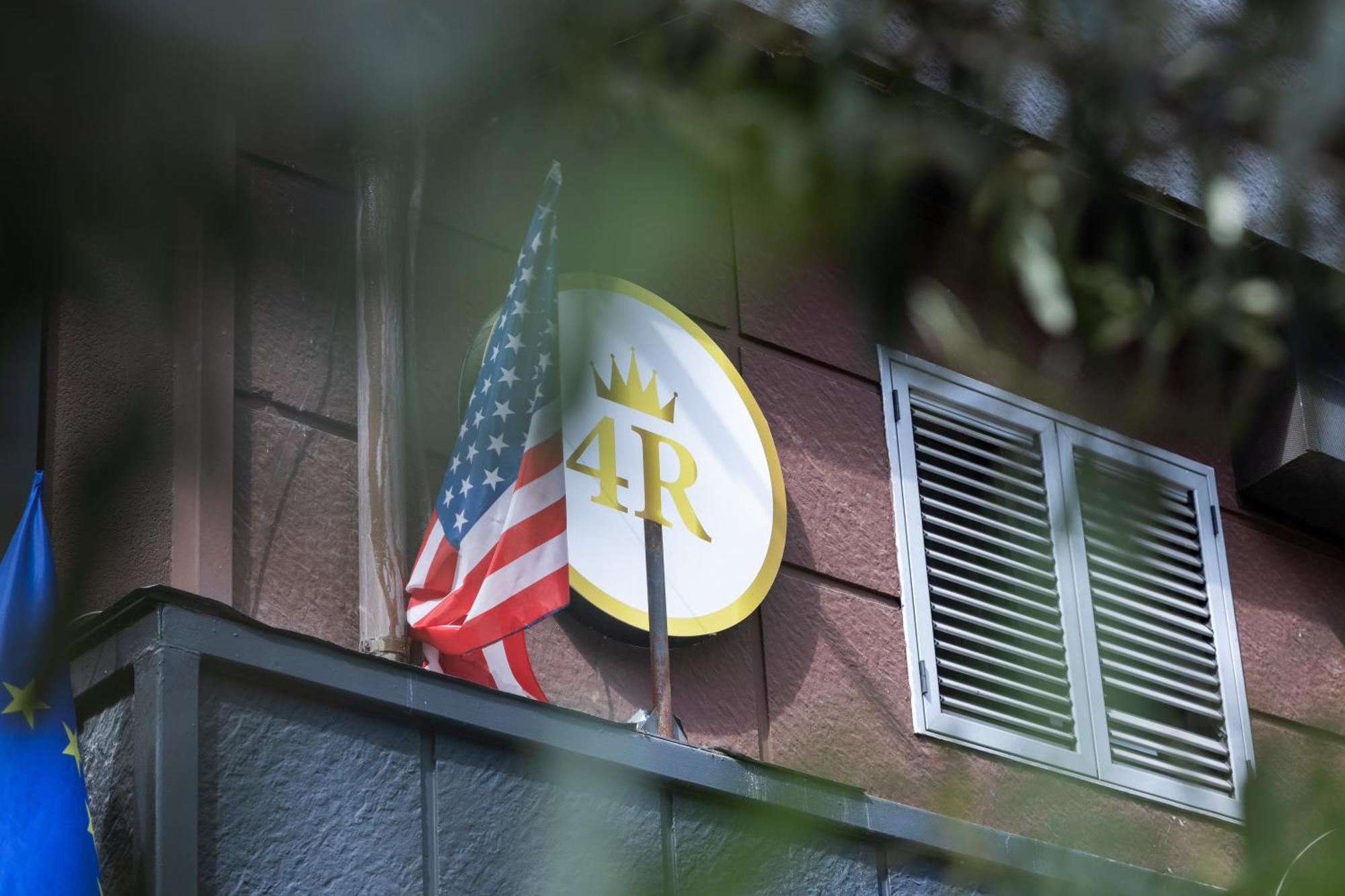 4R Colombo Hotel Tirana Eksteriør billede