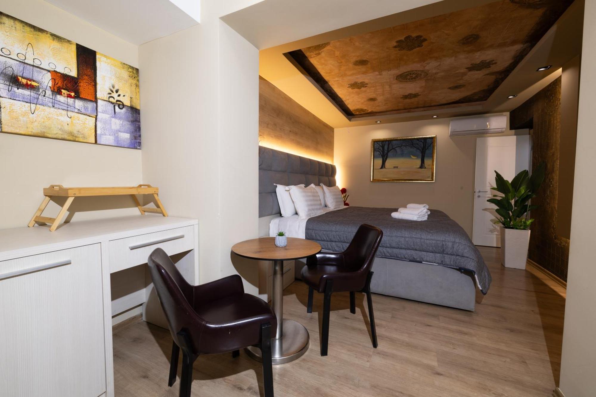 4R Colombo Hotel Tirana Eksteriør billede