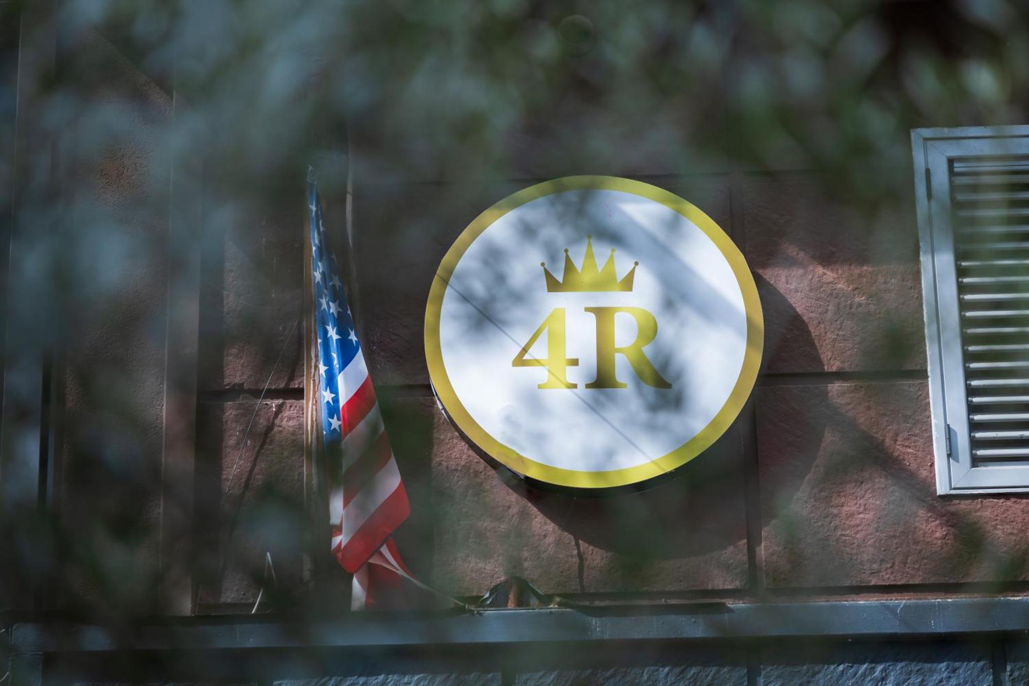 4R Colombo Hotel Tirana Eksteriør billede